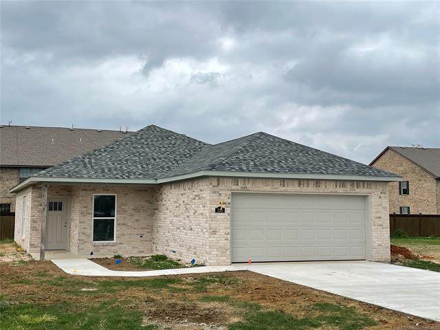 220 Cottonwood Street - Photo 1
