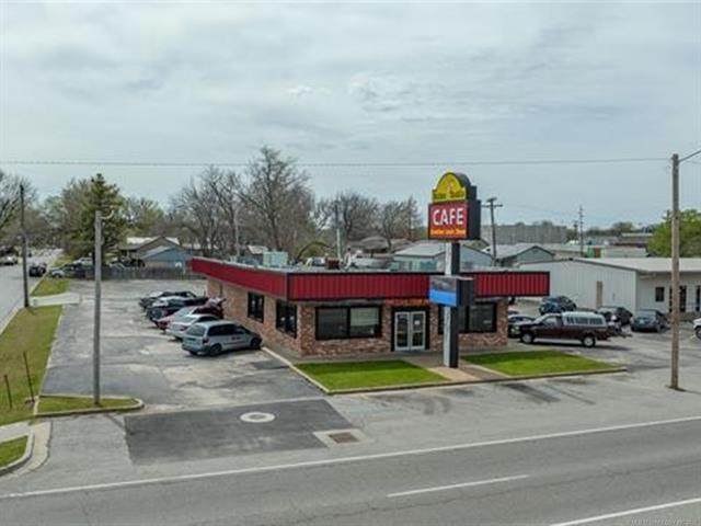 6618 Admiral Place - Photo 1