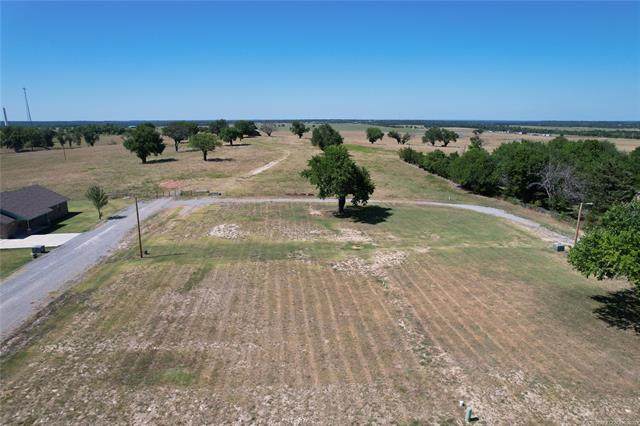 010 Henderson Avenue - Photo 1