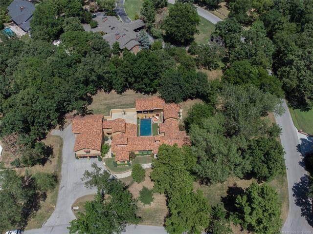 2869 72nd Street - Photo 1