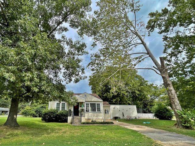 201 Arden Street - Photo 1