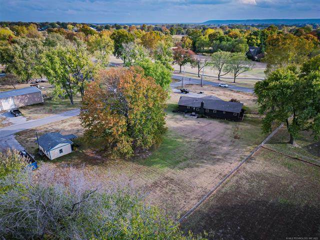 12944 152nd East Avenue - Photo 1