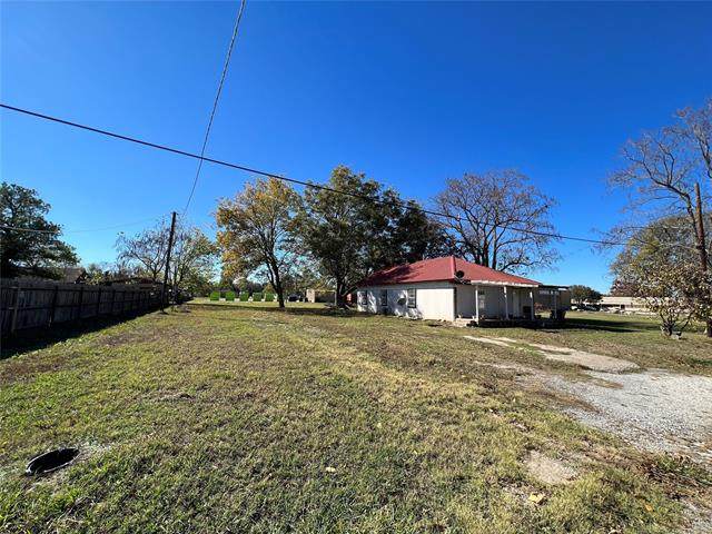 511 Lexington - Photo 1