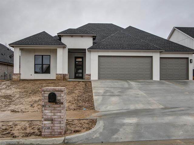 9236 141 East Avenue - Photo 1
