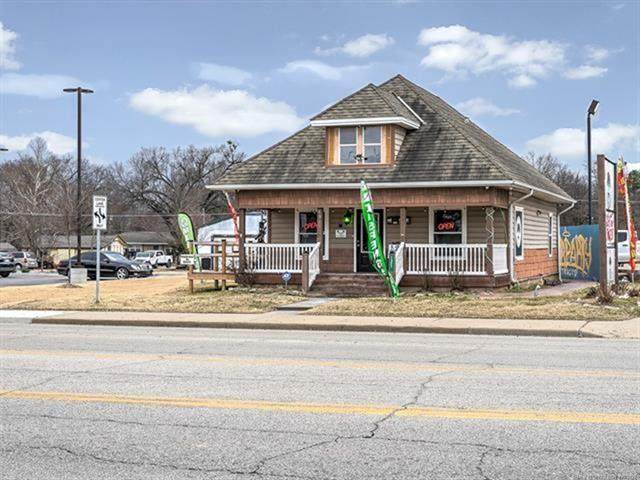 1321 Will Rogers Boulevard - Photo 1