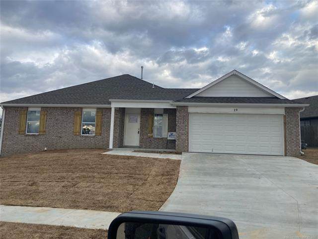 19 Rosewood Circle - Photo 1
