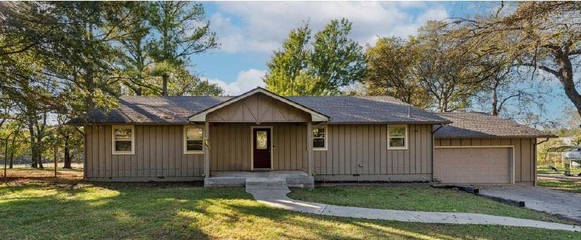 37171 4450 Road - Photo 1
