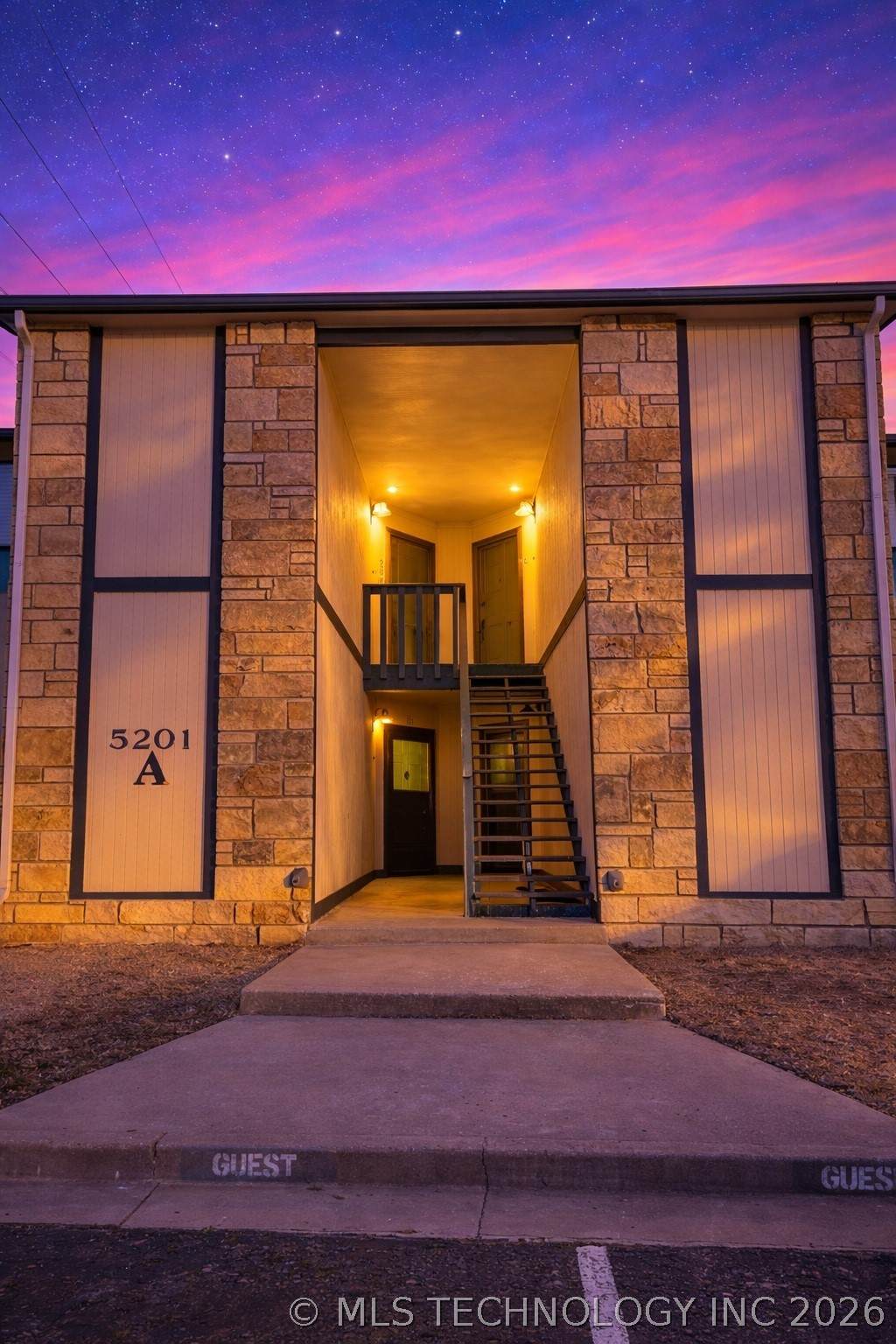 5201 Nowata - Photo 1