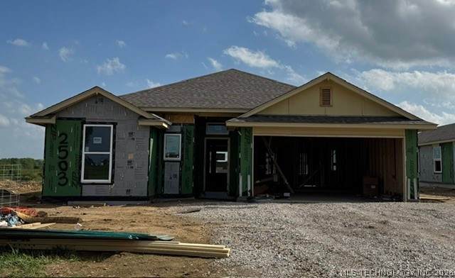 2503 Main Street - Photo 1