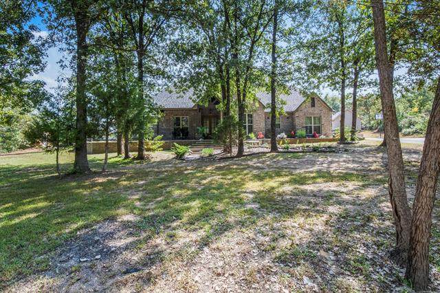 15303 Foreacre Circle - Photo 1