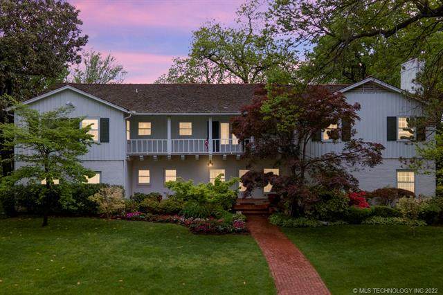 2840 Victor Avenue - Photo 1