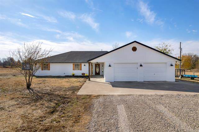 3136 406 Road - Photo 1