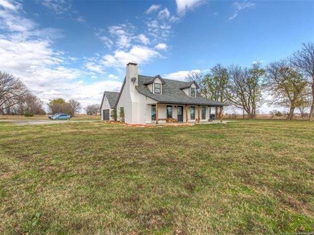 12089 Oswego Avenue - Photo 1