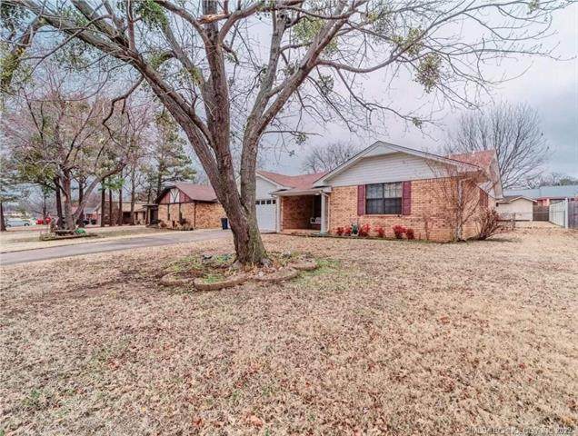 1700 Red Bud Lane - Photo 1