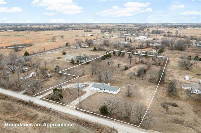 38340 161st Street - Photo 1