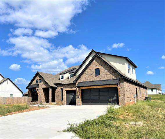 11319 211th East Avenue - Photo 1