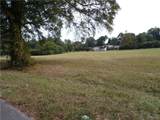 000 Lee Road - Photo 1