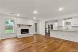 1011 Heritage Lane - Photo 5
