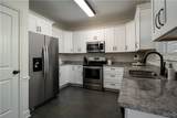1072 Jamestown Circle - Photo 11
