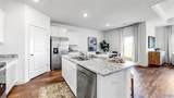 407 Parkway Gardens Lane - Photo 6