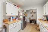 1083 Fairfax Dr - Photo 11