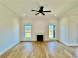 13718 Blackoak Drive - Photo 4