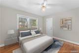 2105 22nd Avenue - Photo 5