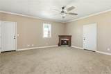 6205 Cottonwood Lane - Photo 12