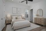 623 Lansdowne Avenue - Photo 5