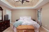 15174 Green Circle - Photo 16