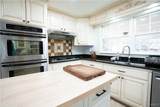 587 Military Street - Photo 15