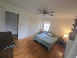 204 Perry Street - Photo 10