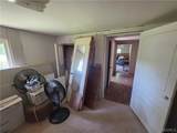 411 10th Avenue - Photo 15