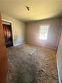 40 Washington Square - Photo 15