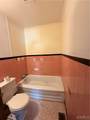 40 Washington Square - Photo 19