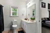 8406 Essex Circle - Photo 39