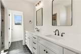 11611 Meadows Road - Photo 17