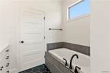 11611 Meadows Road - Photo 18