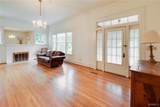 18 B Country Club Hills - Photo 17