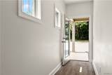 2414 6th Street E - Photo 22