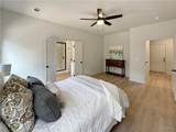 18032 Northview Circle - Photo 16