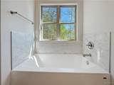 18032 Northview Circle - Photo 19