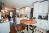 11804 Benton Avenue - Photo 12