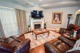 11804 Benton Avenue - Photo 15