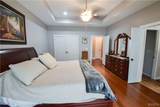 11804 Benton Avenue - Photo 3