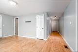 22 Lakeview - Photo 13