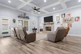 11958 Glen Ridge Boulevard - Photo 19