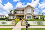 880 Savannah Square - Photo 1