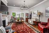 880 Savannah Square - Photo 4