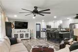 2005 Fountain Way - Photo 9